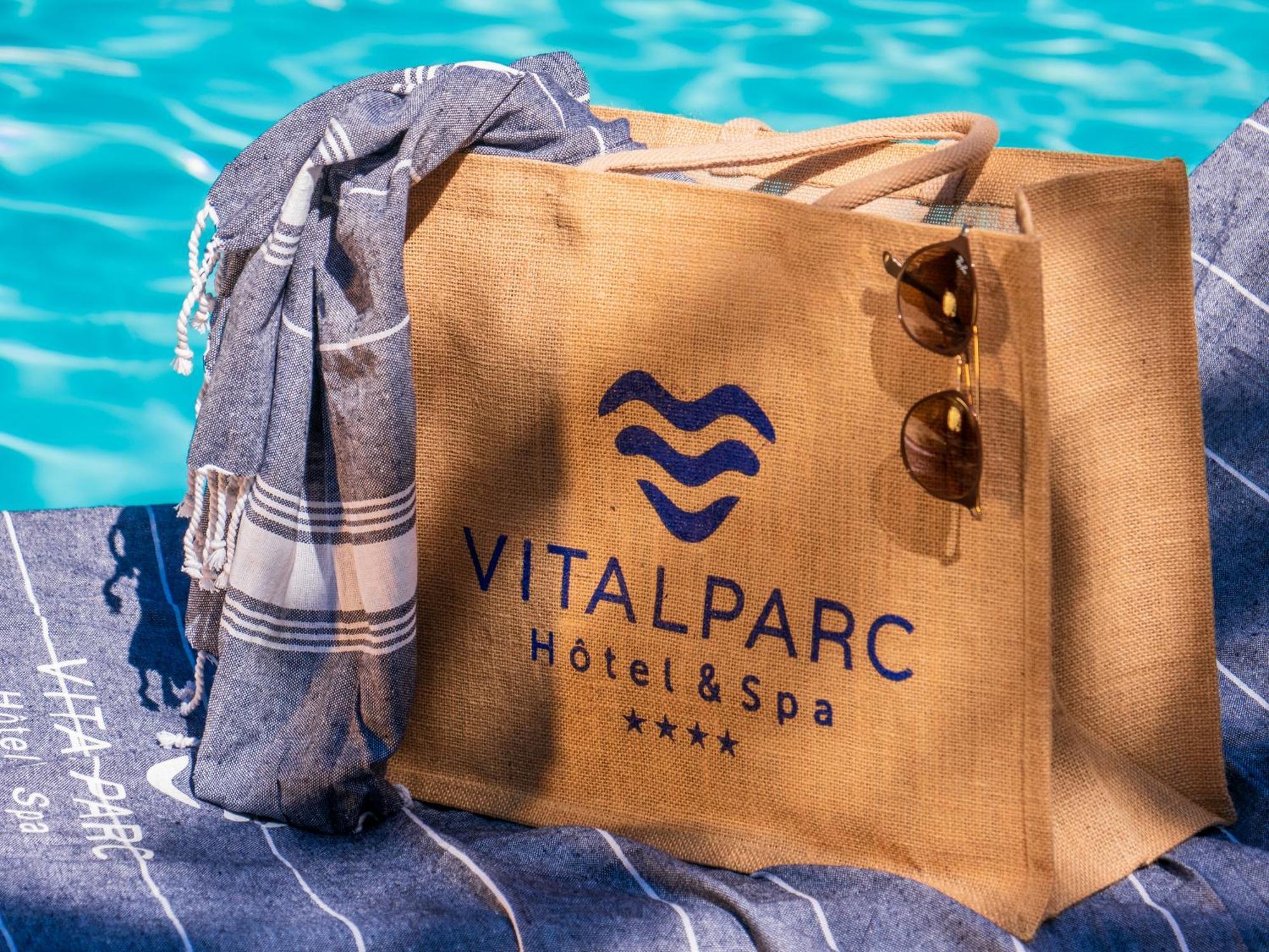 Hotel & Spa Vitalparc, The Originals Collection Lacanau Exteriör bild