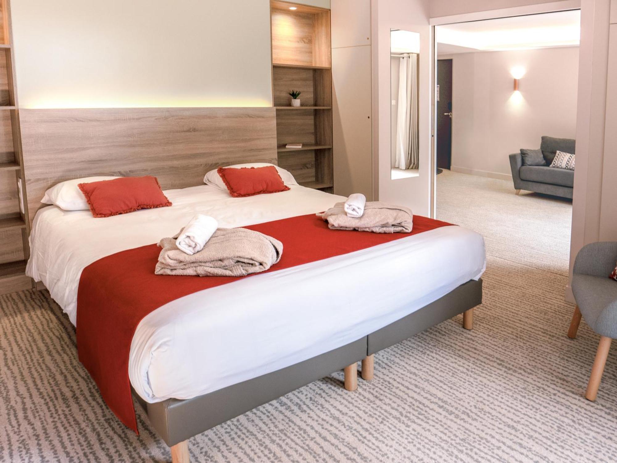 Hotel & Spa Vitalparc, The Originals Collection Lacanau Exteriör bild