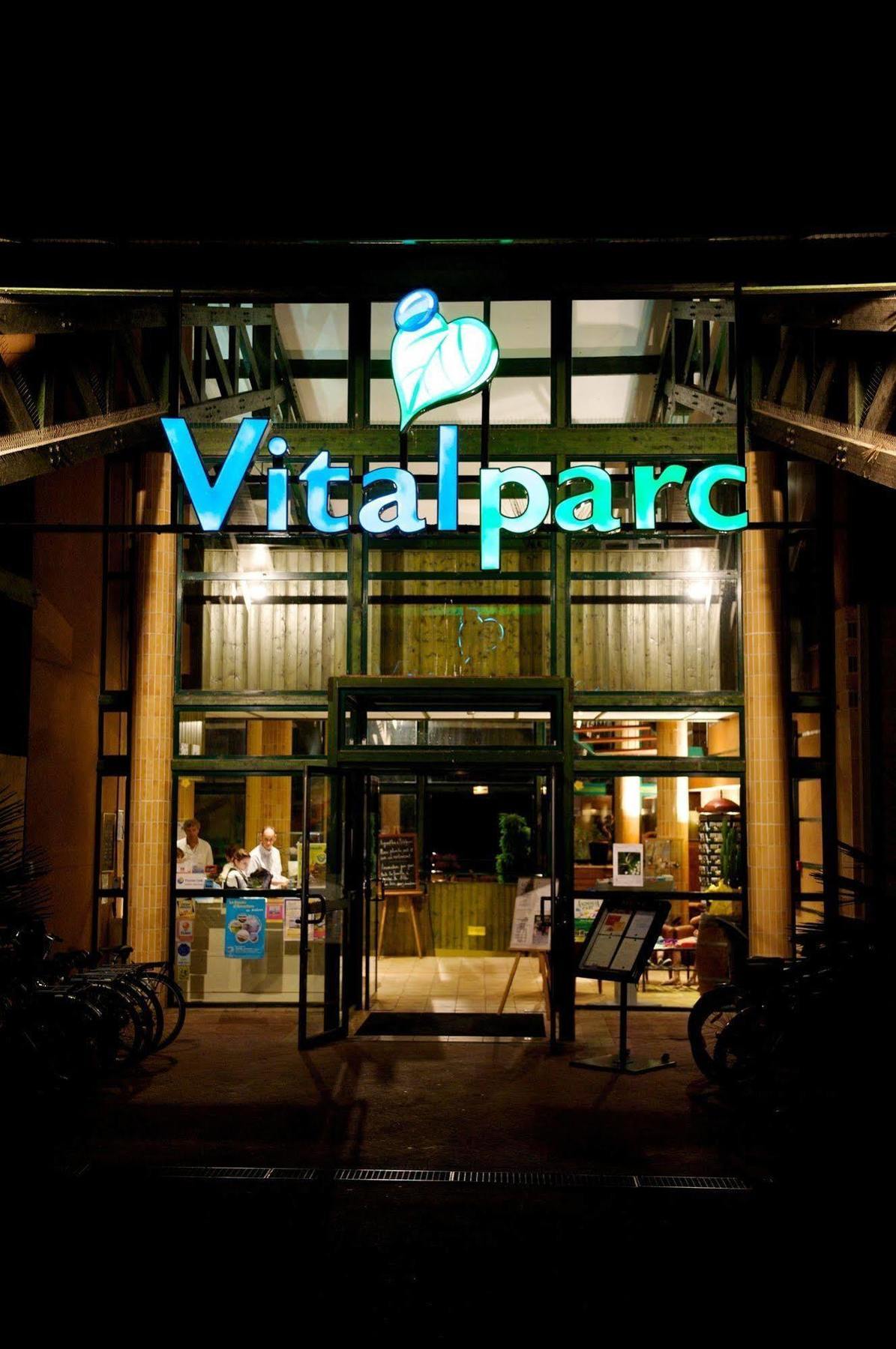 Hotel & Spa Vitalparc, The Originals Collection Lacanau Exteriör bild
