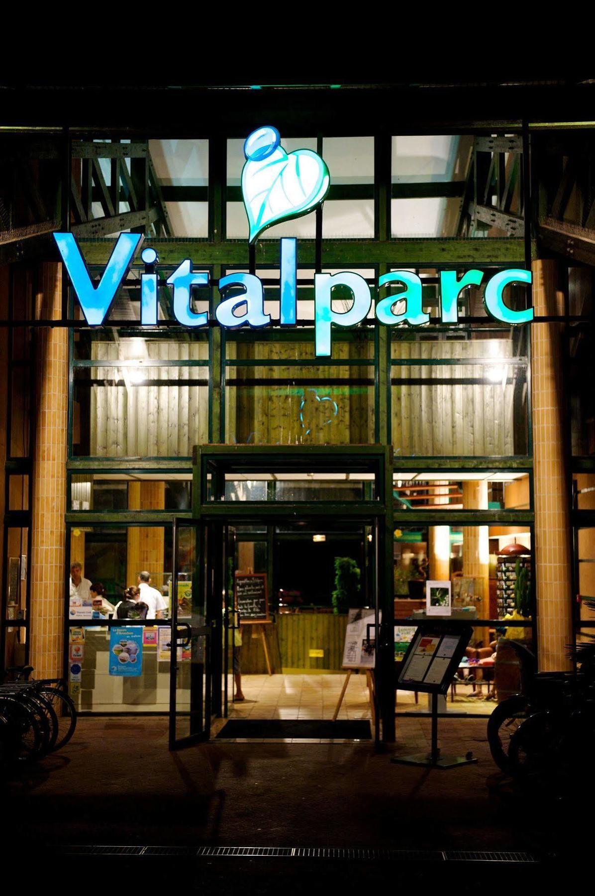 Hotel & Spa Vitalparc, The Originals Collection Lacanau Exteriör bild